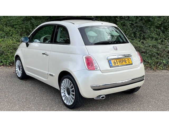 Foto 4 van Fiat 500 1.2 Lounge l Panodak l Bruin Leder l Parelmoerwit l NAP l
