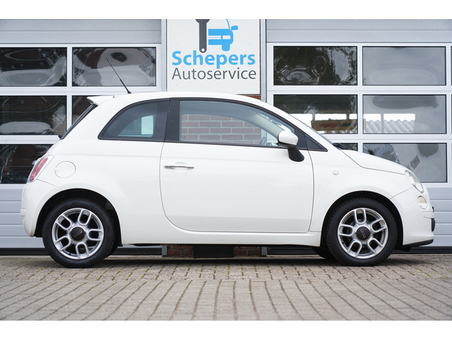 Foto 6 van Fiat 500 1.2 Lounge