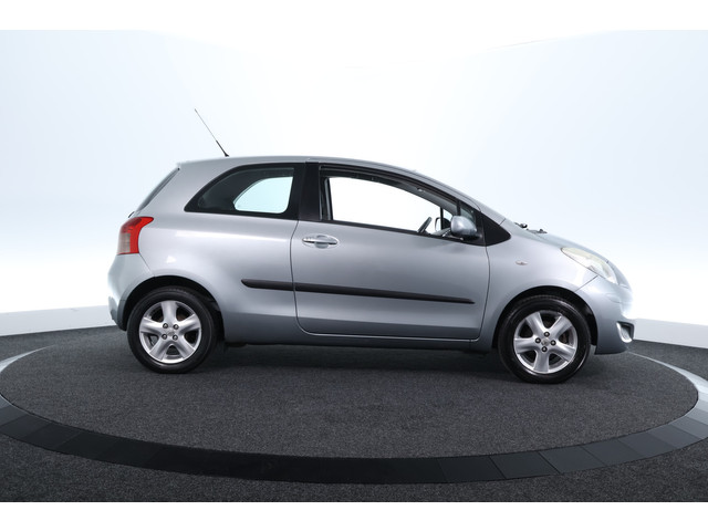 Foto 8 van Toyota Yaris 1.3 VVTi Luna |CRUISE|CLIMA|LM VELGEN 14''|ELK.PAKKET