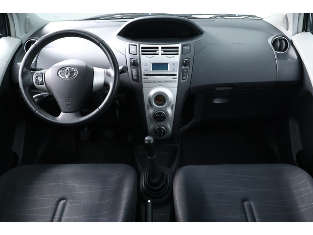 Foto 3 van Toyota Yaris 1.3 VVTi Luna |CRUISE|CLIMA|LM VELGEN 14''|ELK.PAKKET