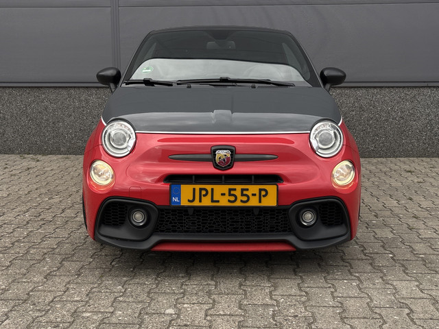 Foto 4 van Fiat 500 1.4 T-Jet Abarth Competizione 70th Anniversary - Monza - Carbon - Carplay - Schuif/Kantelda