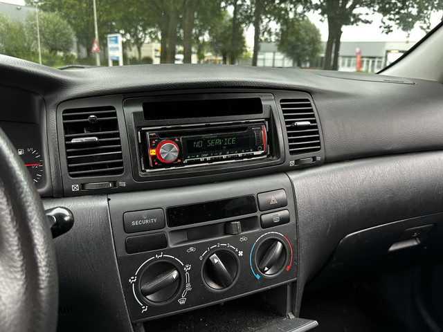 Foto 3 van Toyota Corolla 1.4 VVT-i Linea Terra |TREKHAAK|ELK.PAKKET|LM VELGEN 17''