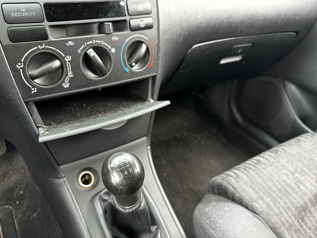 Foto 2 van Toyota Corolla 1.4 VVT-i Linea Terra |TREKHAAK|ELK.PAKKET|LM VELGEN 17''