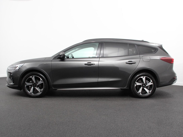 Foto 7 van Ford Focus Wagon 1.0 EcoBoost 155pk Hybrid Active X Automaat Adaptive Cruise Control met Stuurhulp C