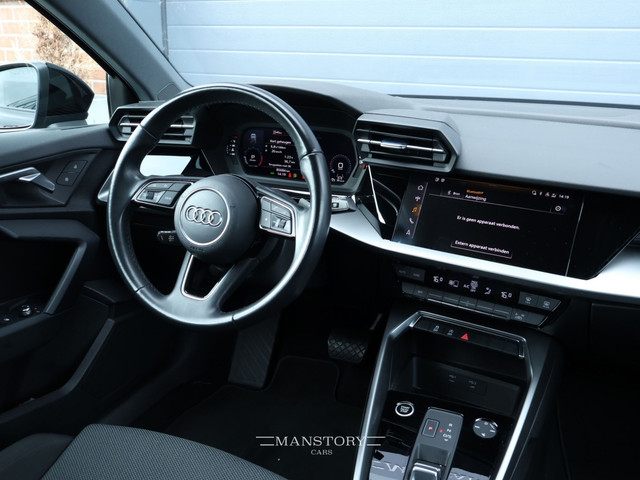 Foto 10 van Audi A3 Sportback 30 TFSI Business edition