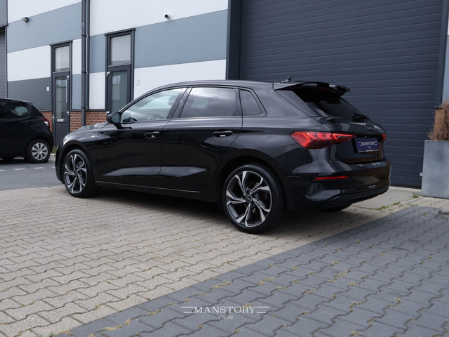 Foto 6 van Audi A3 Sportback 30 TFSI Business edition
