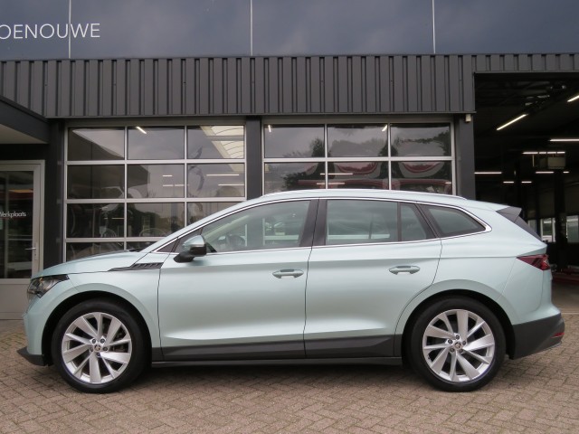 Foto 9 van SKODA ENYAQ 60 FIRST EDT. / soh 94% / Trekhaak / Stoel&stuurverw. / Camera / BOVAG garantie