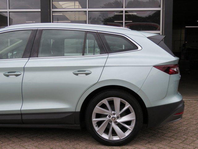 Foto 8 van SKODA ENYAQ 60 FIRST EDT. / soh 94% / Trekhaak / Stoel&stuurverw. / Camera / BOVAG garantie