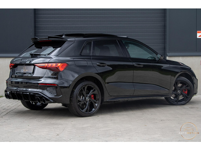 Foto 10 van Audi A3 Sportback 45 TFSIe S edition Comp PANO RS STOELEN MAXTON MATRIX CAMERA