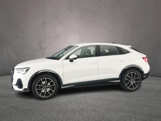 Foto 10 van Audi Q3 Sportback 35 TFSI S Edition | Achteruitrijcamera | Elektrische achterklep | Dodehoek detecti