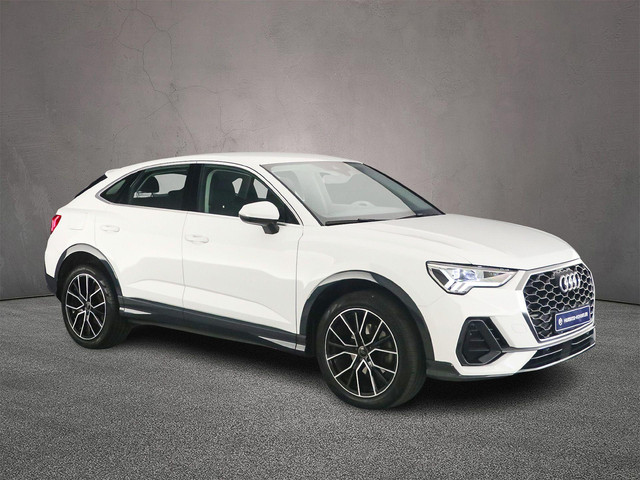 Foto 4 van Audi Q3 Sportback 35 TFSI S Edition | Achteruitrijcamera | Elektrische achterklep | Dodehoek detecti