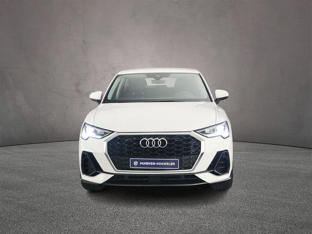 Foto 3 van Audi Q3 Sportback 35 TFSI S Edition | Achteruitrijcamera | Elektrische achterklep | Dodehoek detecti