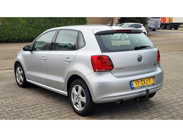 Foto 2 van Volkswagen Polo 1.2 TSI BlueMotion Comfortline (bj 2013)