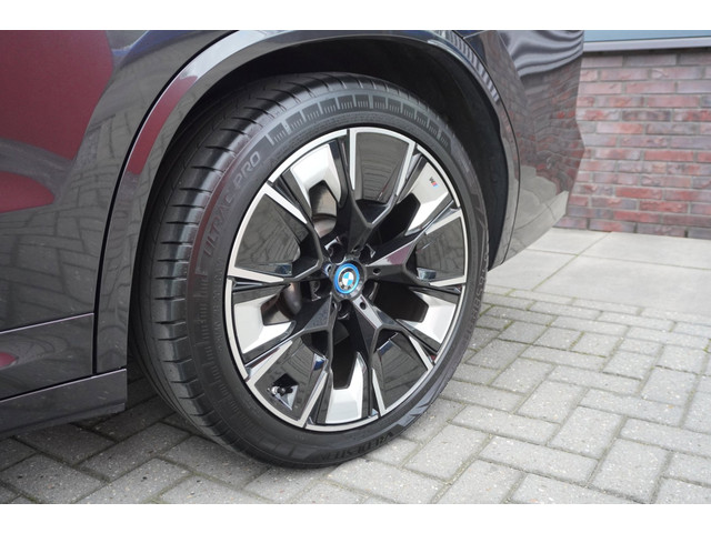 Foto 8 van BMW IX3 High Executive 80 kWh SOH 93,4% / M Sport / Pano / Leder / HUD / Memory / 360 Camera