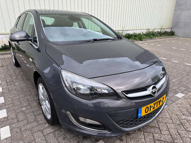 Foto 3 van Opel Astra 1.4 Turbo Sport|APK|NAP|Clima