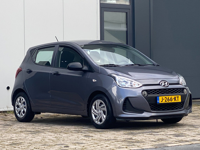 Foto 8 van Hyundai I10 1.0i i-Motion Comfort 5 DEURS AIRCO NIEUWE DISTRIBUTIE KETTING