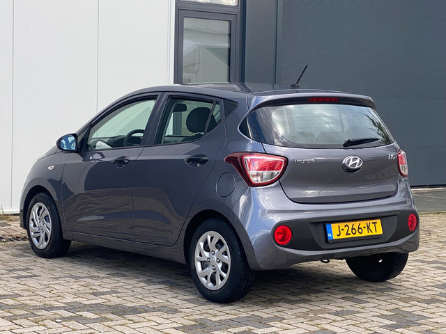 Foto 5 van Hyundai I10 1.0i i-Motion Comfort 5 DEURS AIRCO NIEUWE DISTRIBUTIE KETTING