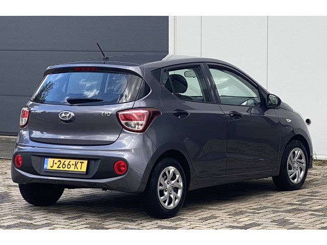 Foto 4 van Hyundai I10 1.0i i-Motion Comfort 5 DEURS AIRCO NIEUWE DISTRIBUTIE KETTING