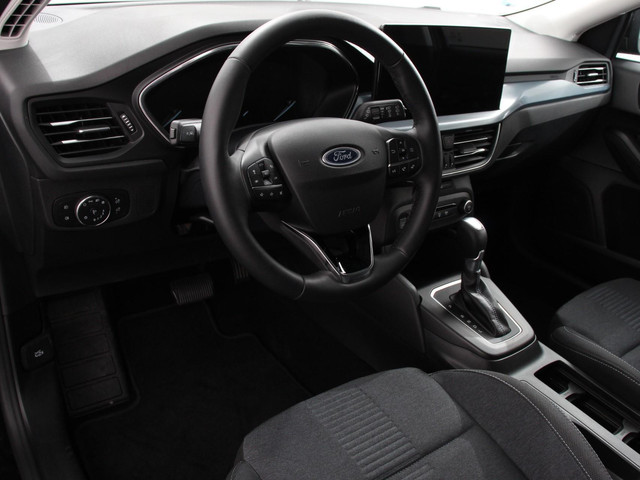 Foto 4 van Ford Focus Wagon 1.0 EcoBoost 155pk Hybrid Active X Navigatie Apple CarPlay Android Auto Camera Park