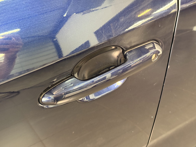 Foto 10 van Toyota RAV4 2.5 Plug-in Hybrid AWD Style | Carplay | JBL | Trekgewicht 1.500 KG | Alarm |