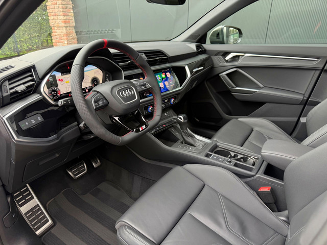 Foto 5 van Audi Q3 SPORTBACK 35 TFSI S-Line 150 pk Blackstyle/pano/Camera/sfeerverlichting