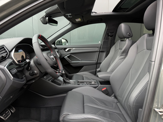 Foto 7 van Audi Q3 SPORTBACK 35 TFSI S-Line 150 pk Blackstyle/pano/Camera/sfeerverlichting