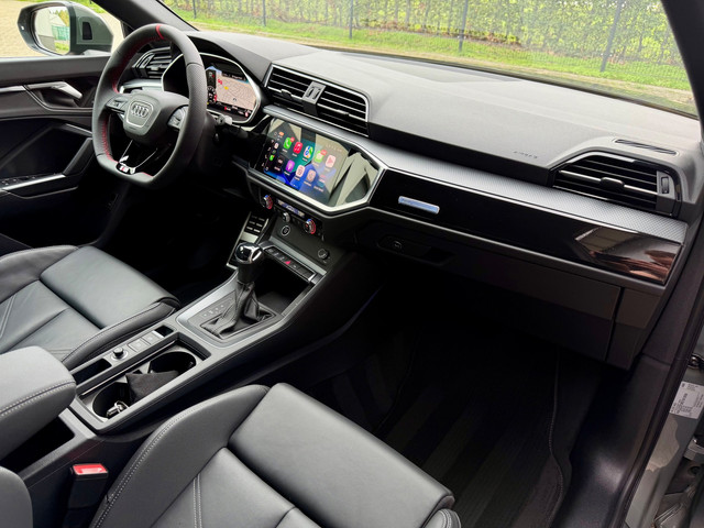 Foto 9 van Audi Q3 SPORTBACK 35 TFSI S-Line 150 pk Blackstyle/pano/Camera/sfeerverlichting