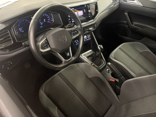 Foto 3 van Volkswagen Polo 1.0 TSI Style IQ LED Light | Virtual | Carplay | PDC