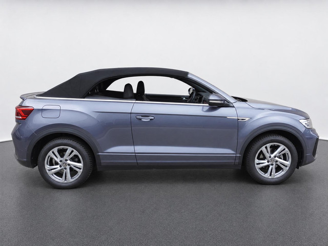 Foto 6 van Volkswagen T-Roc Cabrio 1.5 TSI 150pk DSG R-Line Navigatie Apple Carplay / Android Auto Parkeersenso