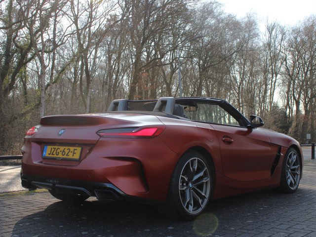 Foto 4 van BMW Z4 Roadster M40i First Edition Frozen Orange (bj 2019)