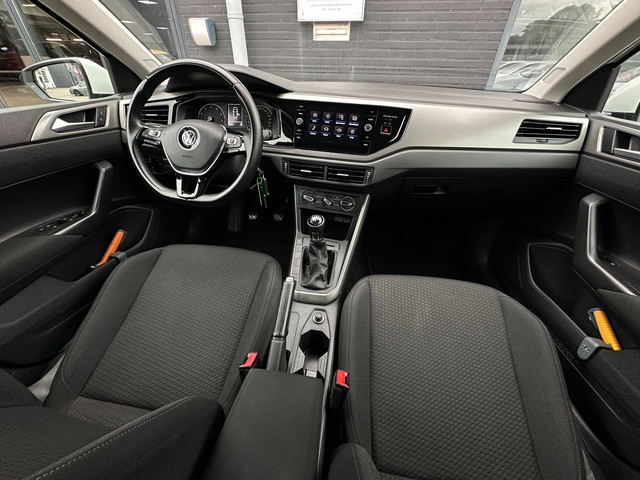 Foto 10 van Volkswagen Polo 1.0 MPI Comfortline/1 STE EIG/APP-CONNECT/AIRCO/NL-AUTO NAP!!