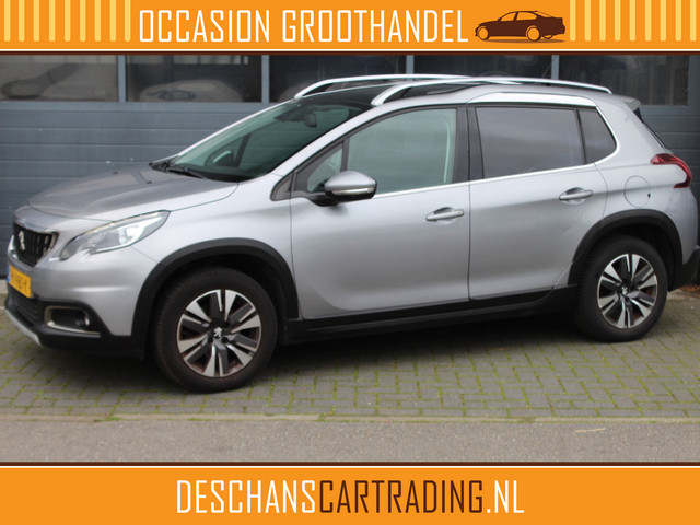 Foto 2 van Peugeot 2008 1.2 PureTech Allure Panodak, Cruise control, Navigatie, Climate contr, Bluetooth