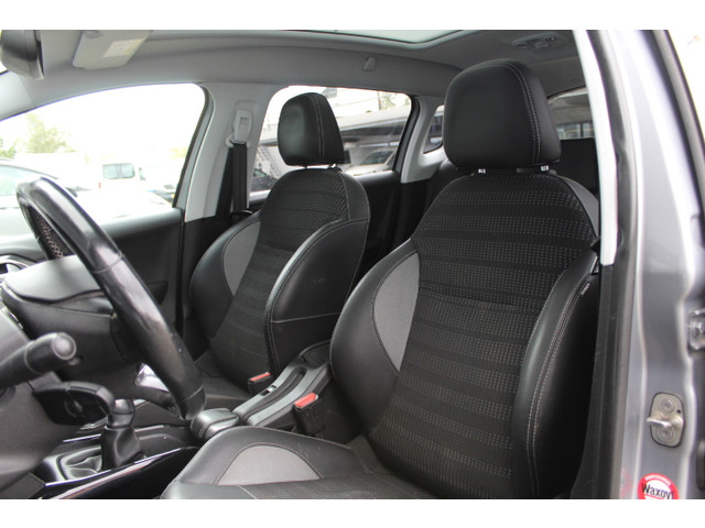 Foto 7 van Peugeot 2008 1.2 PureTech Allure Panodak, Cruise control, Navigatie, Climate contr, Bluetooth