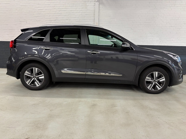 Foto 7 van Kia Niro 1.6 GDi PHEV ExecutiveLine | LED |Navi | PDC | Carplay