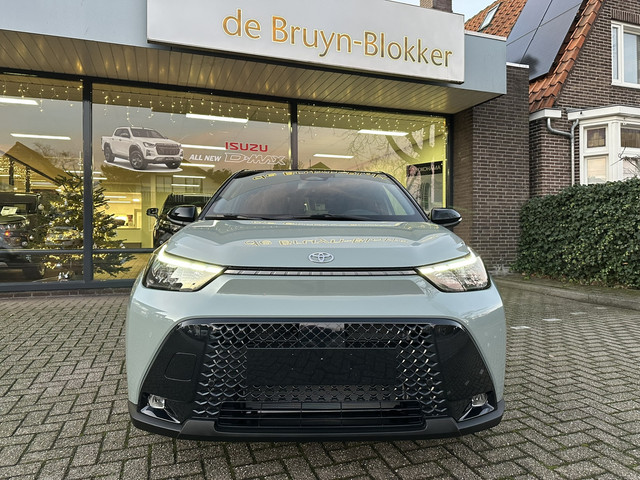 Foto 6 van Toyota Aygo X Hybrid 115 pulse stoelverwarming / keyless start / parkeersensoren voor + achter / Nav