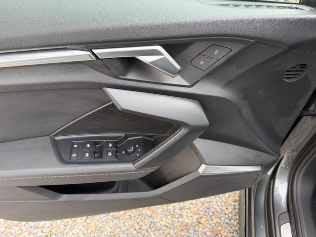 Foto 8 van Audi A3 Sportback 35 TFSI S-Line edition LEER.PANO.MATRIX.B&O.CAMERA!