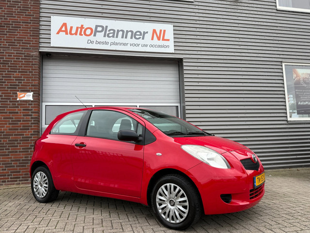Foto 10 van Toyota Yaris 1.0 VVTi! Airco! Elek. ramen! APK 05-2027!