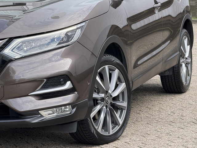 Foto 6 van Nissan Qashqai 1.2 Tekna | Nieuwe Distributie/19-inch/Stoel- en voorruitverwarming