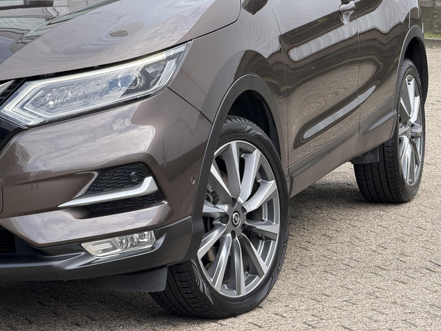 Foto 2 van Nissan Qashqai 1.2 Tekna | Nieuwe Distributie/19-inch/Stoel- en voorruitverwarming