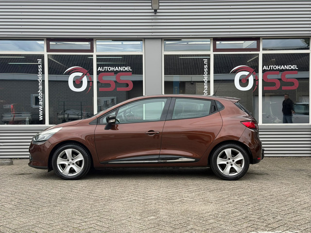 Foto 8 van Renault Clio 0.9 TCe Expression AIRCO TREKHAAK LMV