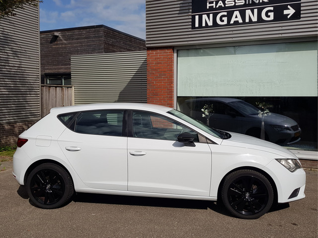 Foto 5 van SEAT Leon 1.2 Tsi 18"Vlg Cruise BlueTooth Airco Pdc
