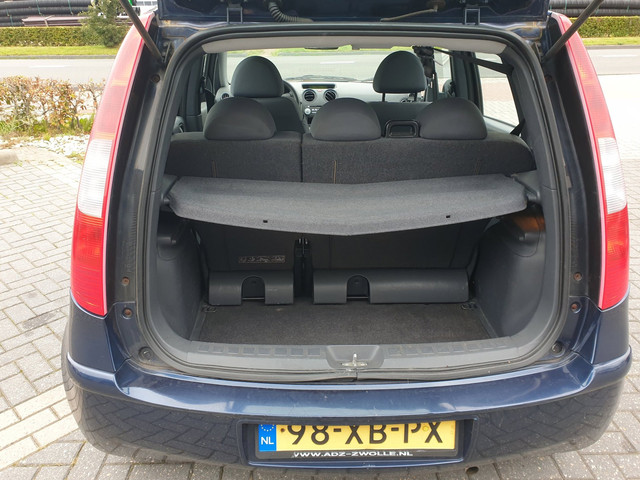 Foto 3 van Mitsubishi Colt 1.3 Invite Airco-El-ramen