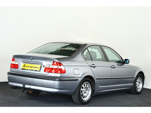 Foto 2 van BMW 3-serie 320i Automaat / Cruisecontrol / Leder / Airco / PDC