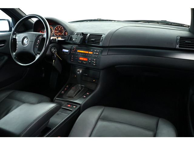 Foto 7 van BMW 3-serie 320i Automaat / Cruisecontrol / Leder / Airco / PDC
