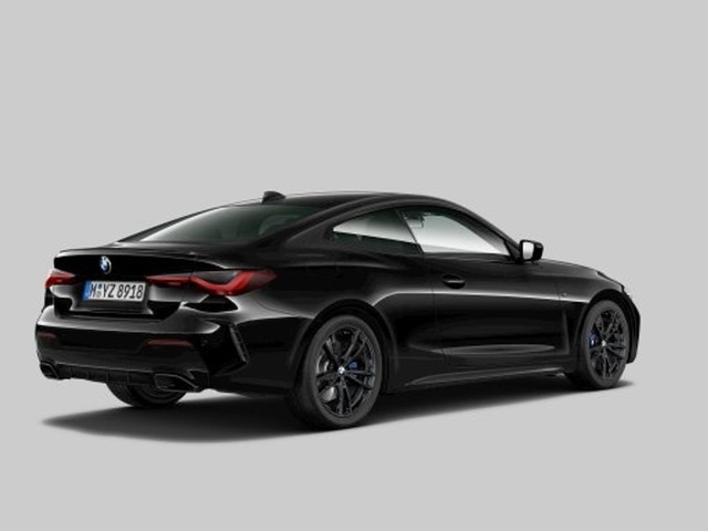 Foto 3 van BMW 4 Serie Coupé M440i Schuifdak | Harman Kardon | M Stoelen