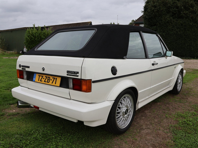 Foto 7 van Volkswagen Golf Cabriolet 1.8|APK-Nieuw|Leuke auto!
