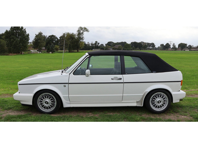 Foto 2 van Volkswagen Golf Cabriolet 1.8|APK-Nieuw|Leuke auto!