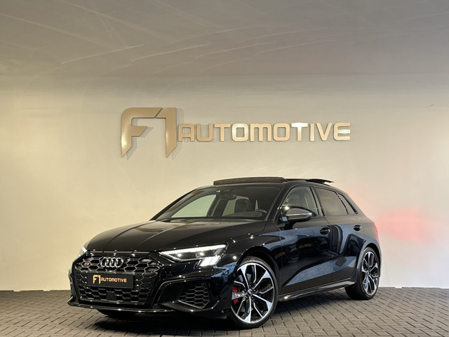 Foto 2 van Audi S3 Sportback 2.0 TFSI quattro Pano|RS Seats|ACC|Sfeer|Camera