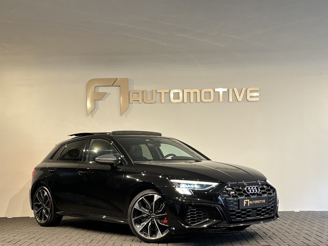 Foto 4 van Audi S3 Sportback 2.0 TFSI quattro Pano|RS Seats|ACC|Sfeer|Camera