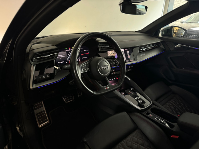 Foto 10 van Audi S3 Sportback 2.0 TFSI quattro Pano|RS Seats|ACC|Sfeer|Camera